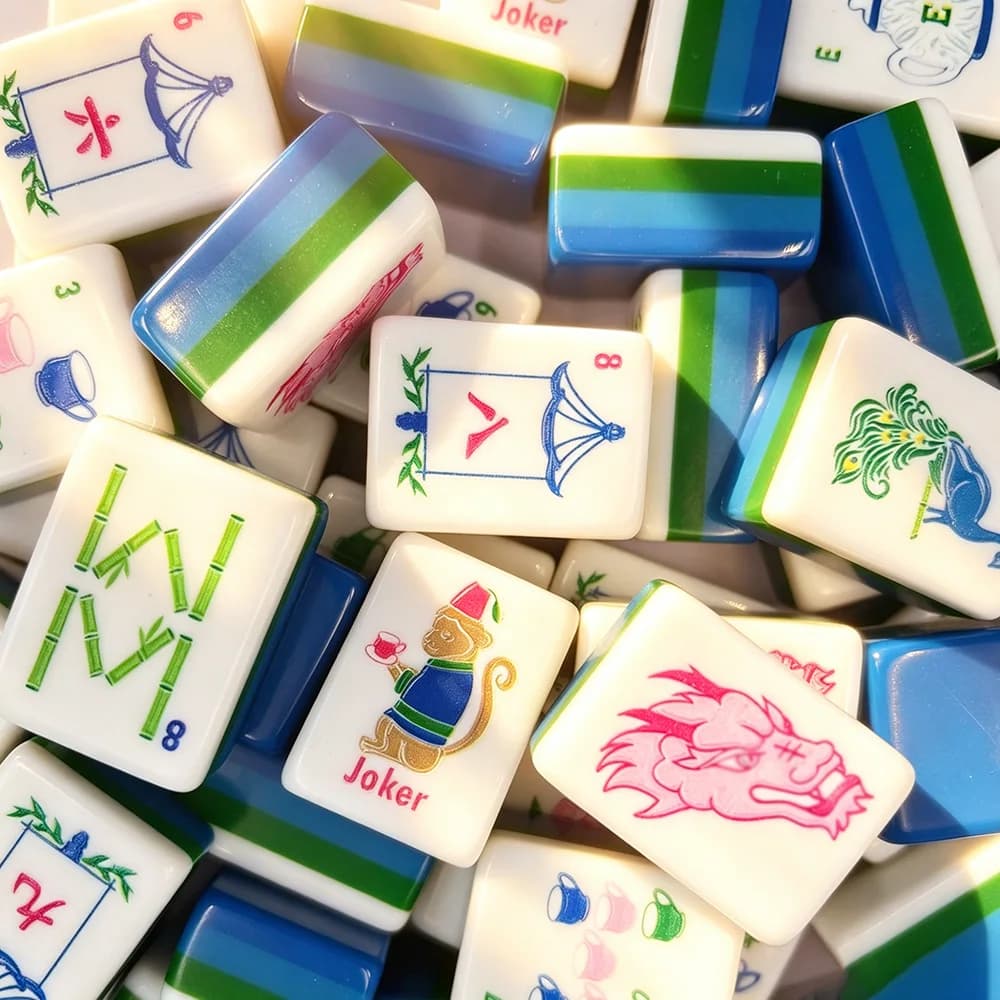 Set Mahjong Americano Blu in Acrilico a Quattro Strati, Design Scimmia Carina, 160 Tessere Mahjong, Gioco da Tavolo Portatile da Viaggio per Regalo o Festa