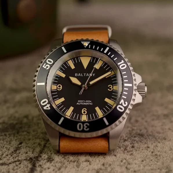 Baltany Orologi automatici da uomo 42mm Orologio da polso meccanico Diver 300M Impermeabile Specchio in zaffiro BGW-9 Luminoso NH35
