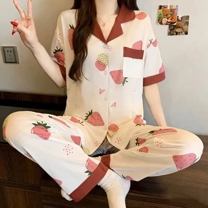 Nuovo Pigiama Estivo da Donna a Maniche Corte, Set 2 Pezzi, Stampa Fragola Y2K, Morbido e Confortevole, Abbigliamento da Casa
