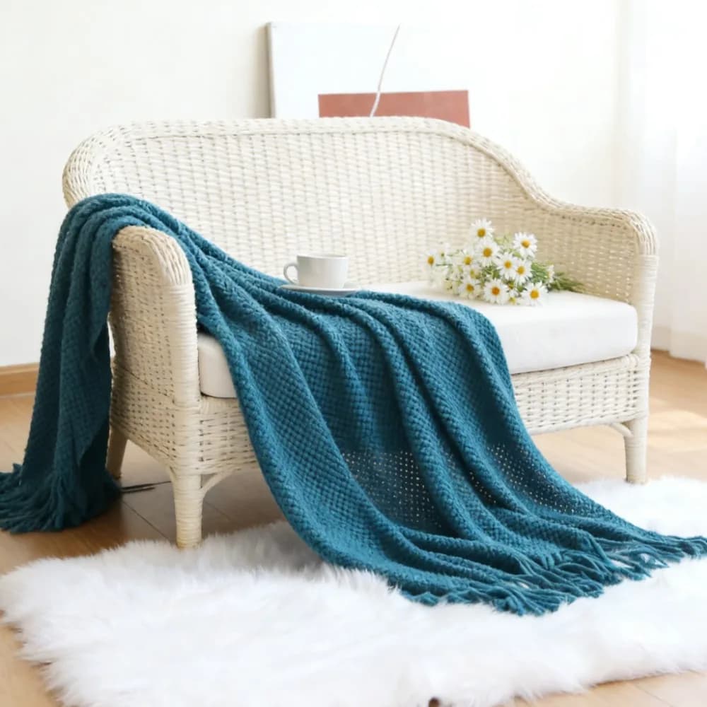 Coperta in maglia a trecce blu con nappe per letto, divano, sedia, coperta decorativa testurizzata boho accogliente e spessa per soggiorno