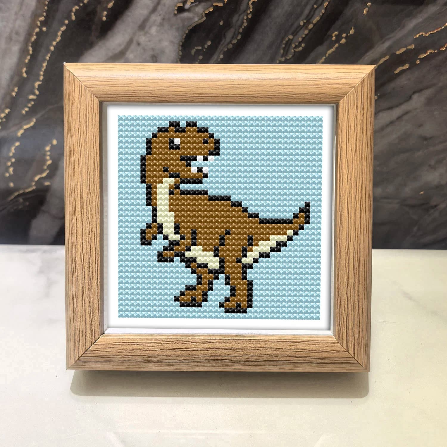 Kit Punto Croce Tirannosauro, Set Ricamo con Cornice Esterna, Decorazione da Tavolo Fai-da-te, Pacchetto Materiale Ricamo Stampato per Principianti, Ornamento Decorativo da Tavolo Dinosauro Cartone Animato per la Cameretta dei Bambini