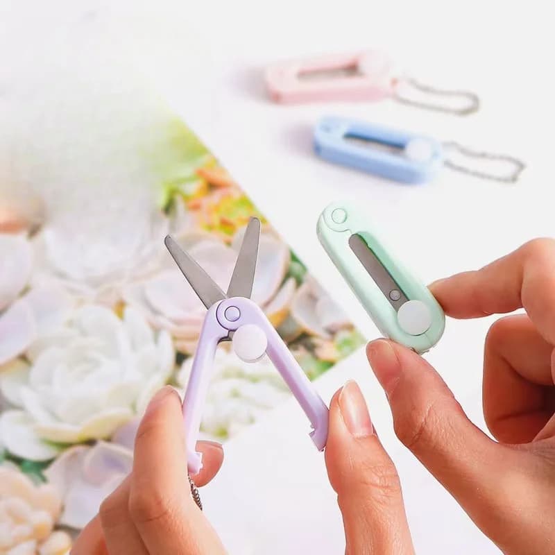 Cute Morandi Color Retractable Foldable Mini Scissors Portable Pocket Safety Scissors for Handmade Craft Office School Supplies