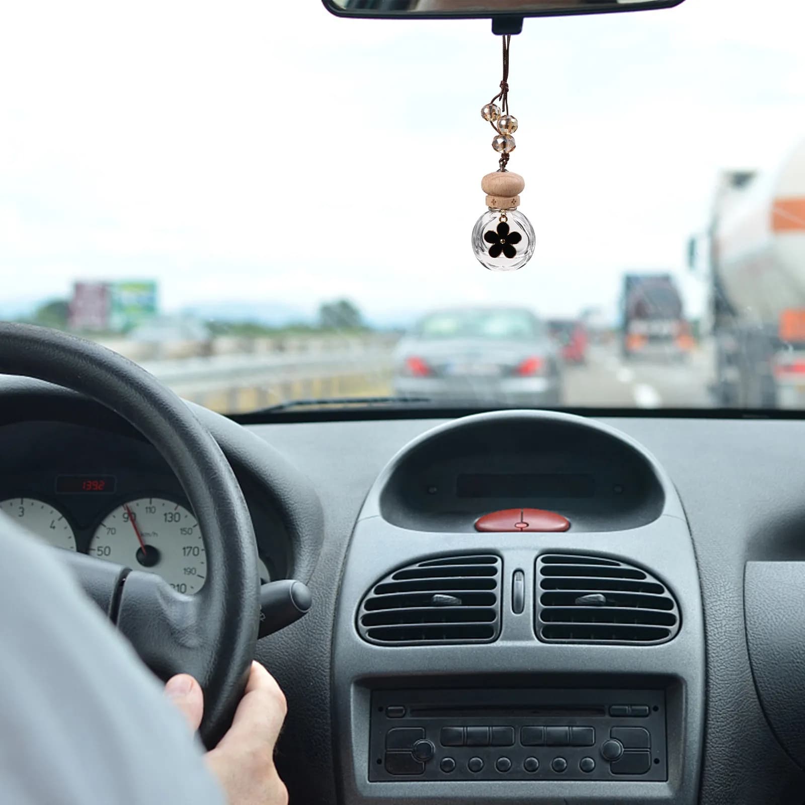 1 Piece Perfume Bottle for Car 6ml, Transparent Glass Pendant for Deodorant, Car Interior Ornament, Retrovisor Mirror