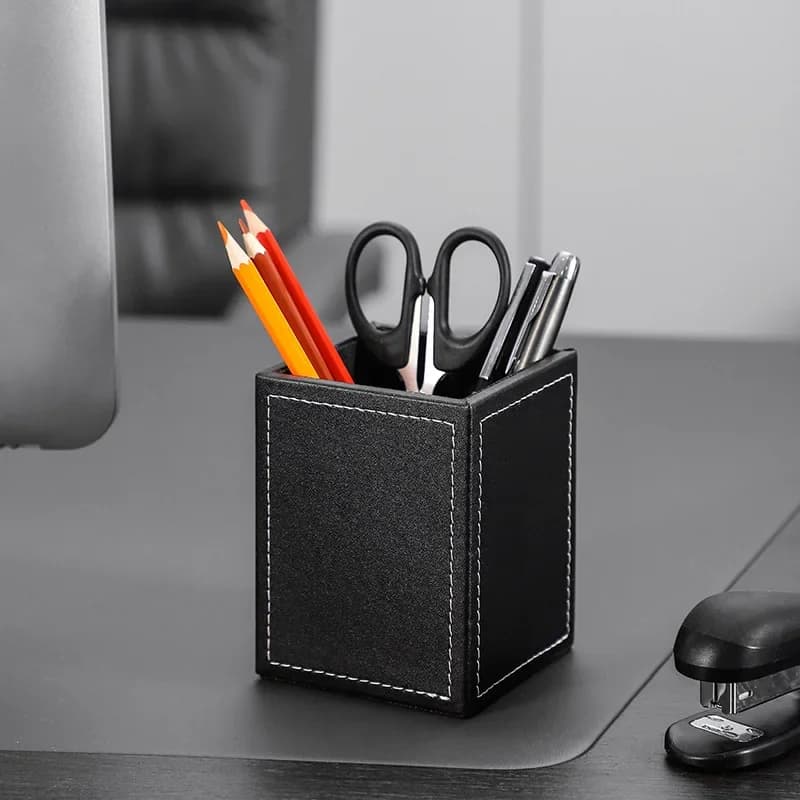 Portapenne in pelle Creativo Studente Cancelleria Ufficio Semplice Astuccio quadrato Organizzatore da scrivania Nero Business