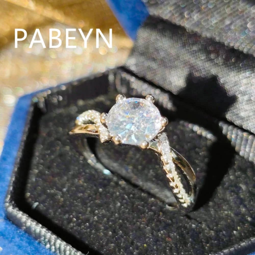 Anello in Argento Sterling 925 di Lusso Leggero con Piccoli Diamanti Affiancati, Regina del Ghiaccio e della Neve, Zircone da 1 Carato a Sei Griffe, Regalo di Compleanno