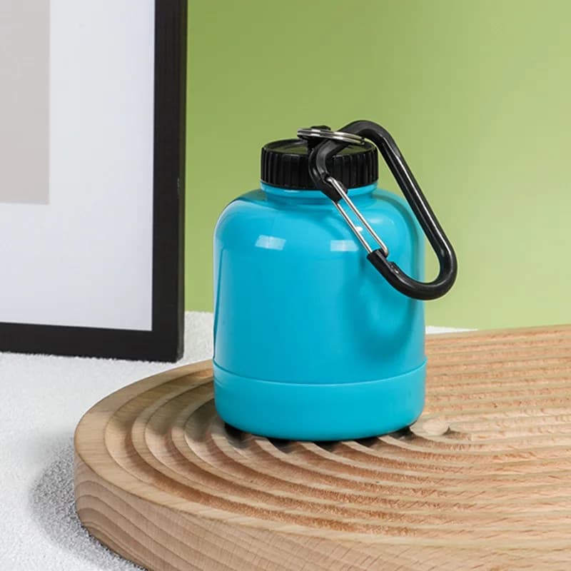New Fashion Portable Protein Powder Box Mountaineering Button Funnel Powder Bottle Keychain For Everyone Wholesale