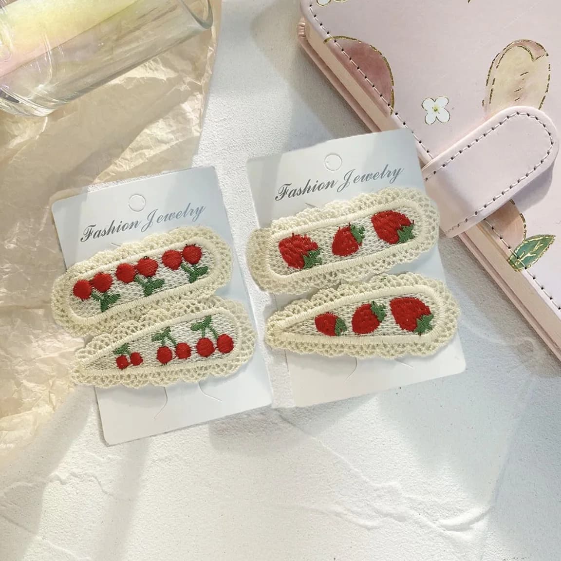 2PC Embroidery Strawberry Cherry Knitches for Knit Cava Side Clips in Vintage Lace for Girls Women Hair Clips Fruit for Kids Nice