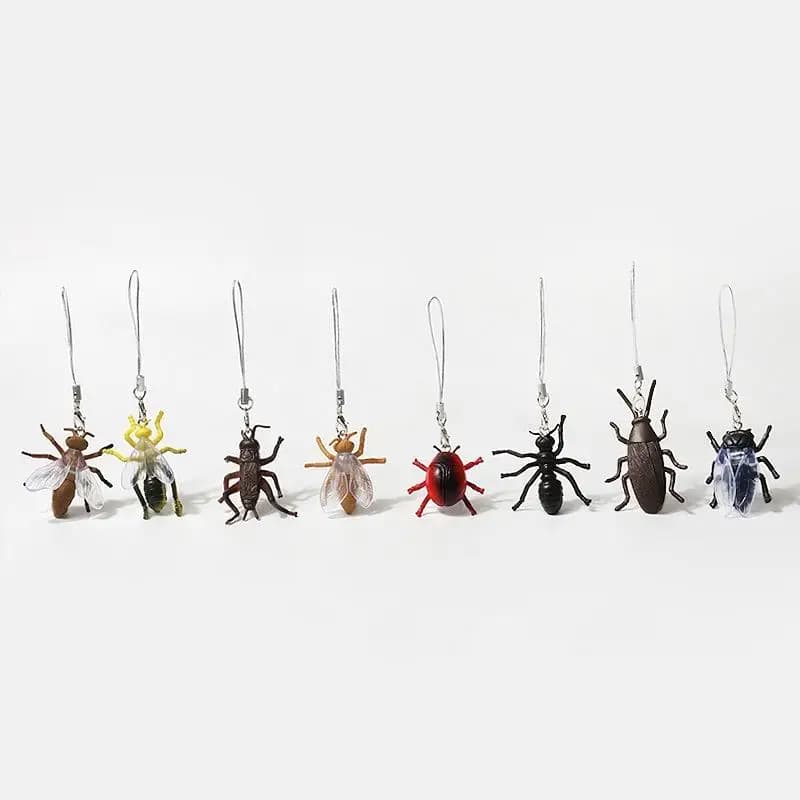 Mini Portachiavi Divertenti a Forma di Insetti, Simulazioni Bizzarre di Scarafaggi e Mosche, Giocattoli Scherzo Creativi, Decorazioni per Zaini, Ciondoli, Accessori, Regali
