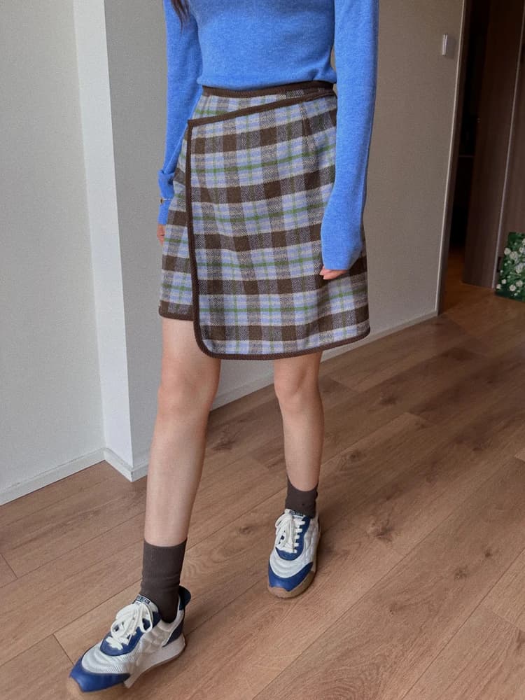 Pantaloncini in Lana a Quadri a Vita Alta su Misura, Versatili per Autunno e Inverno, Stile Gonna, in Misto Lana e Poliestere, Leggings Asimmetrici