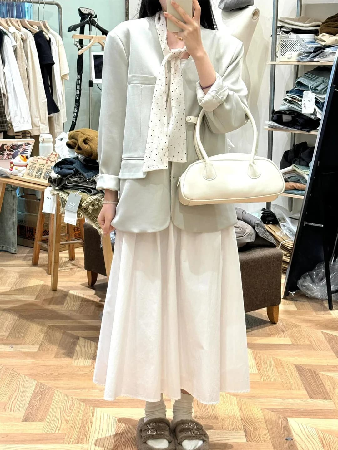 Casual Fashion Long Women's Jacket Spring 2026 New Style Loose Fit Versatile Polyester Fiber Daily Wear Single Button Closure