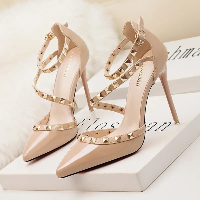 Sandali Romani da Donna con Rivetti, Tacchi Alti a Stiletto Sottili Sexy, Scarpe da Discoteca con Punta Affusolata, Sandali di Lusso Firmati