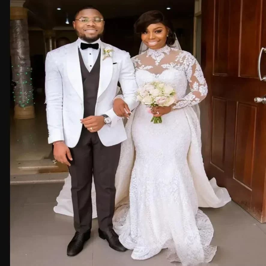 Customized High Neck Lace Applique Mermaid AfricanWedding Dress Detachable Train Long Sleeves Robe De Mariee Bridal Gowns