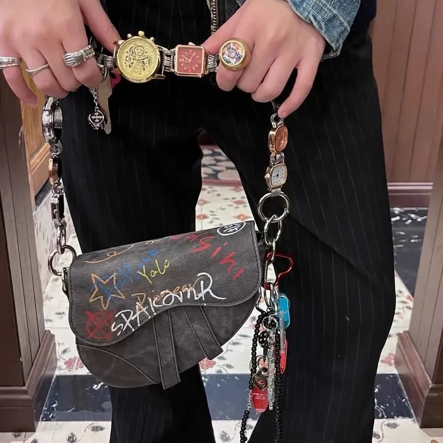 Borsa a Tracolla con Design Graffiti Disegnato a Mano, Borsa Unisex Elegante con Tracolla Singola, Borsetta dalla Forma Raffinata