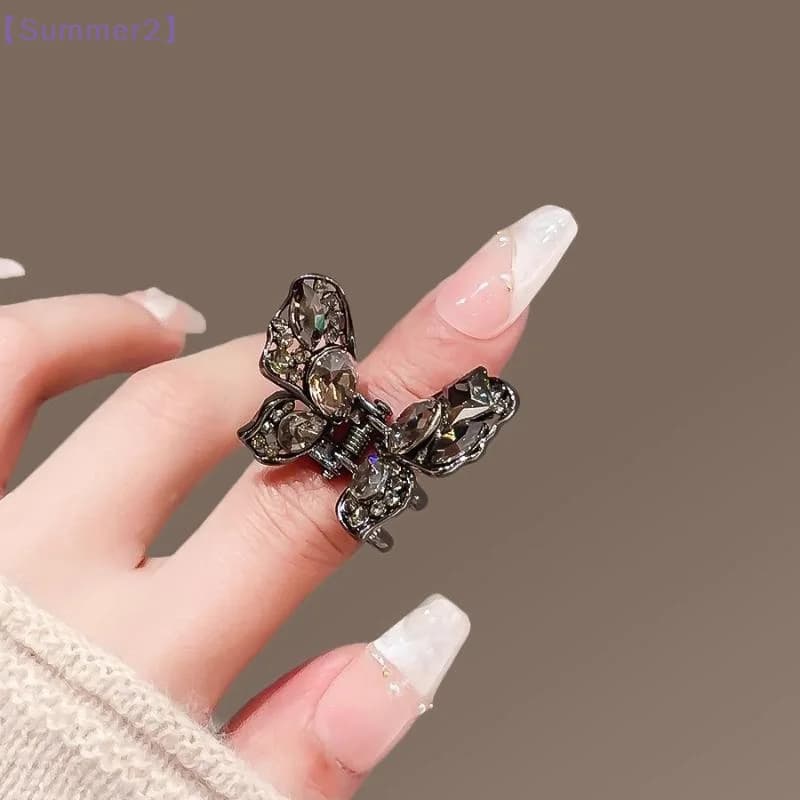 【Xia2】Simpatica Molletta per Capelli a Forma di Farfalla in Cristallo Nero, Piccola Clip per Frangia e Capelli Laterali, Accessorio di Moda per Donne {S}