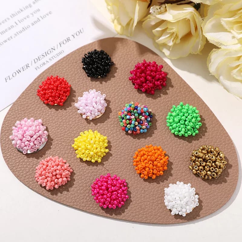 Charm per Scarpe Fai-da-Te Intrecciato a Mano con Piccole Perline a Forma di Fiore per Crocs, Decorazione Versatile e Dolce per Fibbia con Perline Fatte a Mano