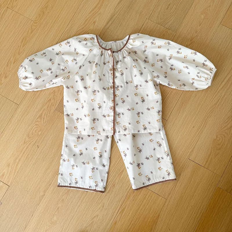 MILANCEL Nuovo Autunno Bambini Abbigliamento per la casa 1-9T Dolce Floreale Ragazze Pigiama Allentato Cotone Coreano Bambini Maniche Lunghe Pigiama 2 PZ