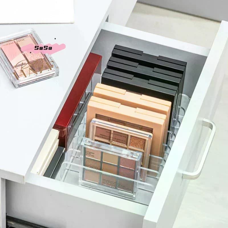 Organizzatore per Trucchi da Scrivania, Espositore Multicella, Scaffale per Cosmetici e Blush, Vassoio in Plastica a 7 Scomparti per Ombretti