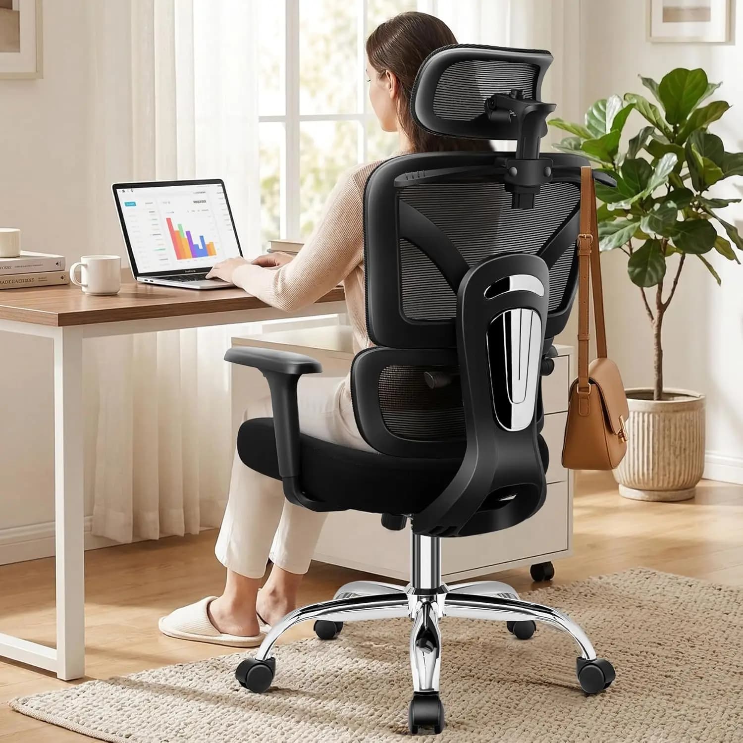 Sedia da Ufficio Ergonomica con Supporto Lombare, Schienale in Rete Traspirante, Cuscino Ispessito per Lavoro da Casa, Supporta fino a 136 kg