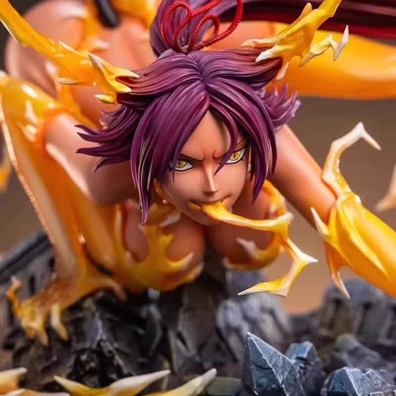 Statua in Resina di Yoruichi Shihouin, Ragazza Gatto in Combattimento, da Bleach: Thousand Year Blood War Arc, Regalo da Collezione per Appassionati di Anime