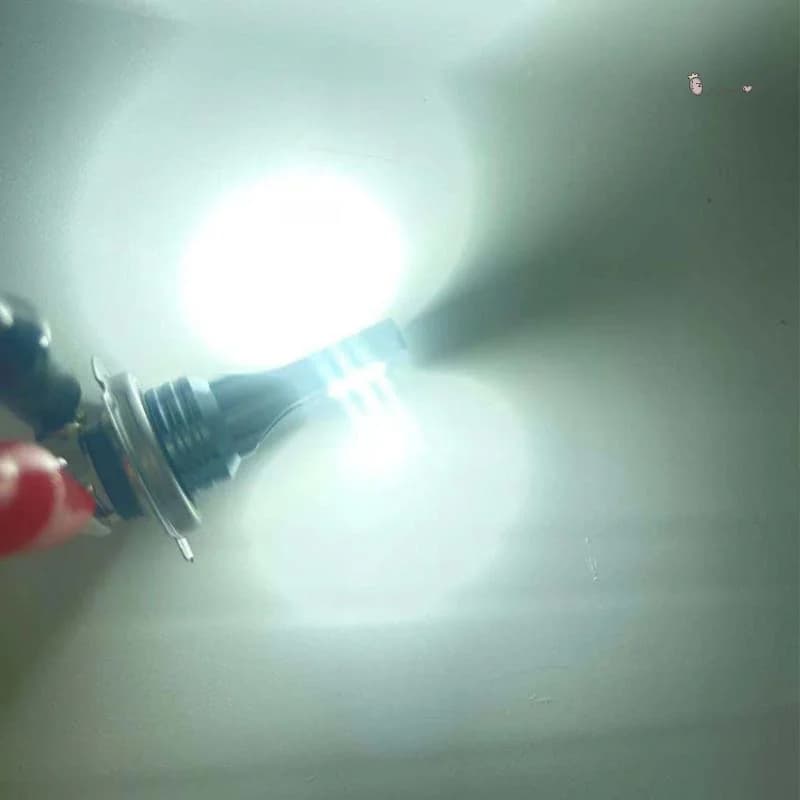 [X6O] 1 Pezzo Lampadine LED H11 H8 H7 H4 per Fari Fendinebbia Auto, Luci Diurne DRL, Faro Moto, Lampada per Guida Notturna 6500K 7500K 12 24V