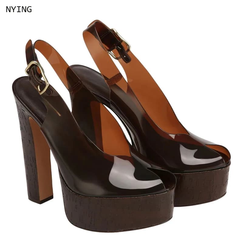 Sandali da Donna Marroni con Plateau e Tacco a Blocco, Punta Aperta in PVC Trasparente, Cinturino Slingback con Fibbia, Tacchi Alti Estivi Casual Streetwear