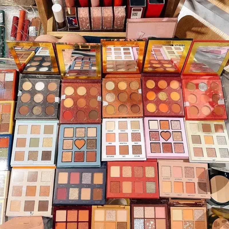 Kit set makeup 10 pieces maybe get lipstick eyeliner eyeliner mascara pencil eyebrow fixer fard set makeup