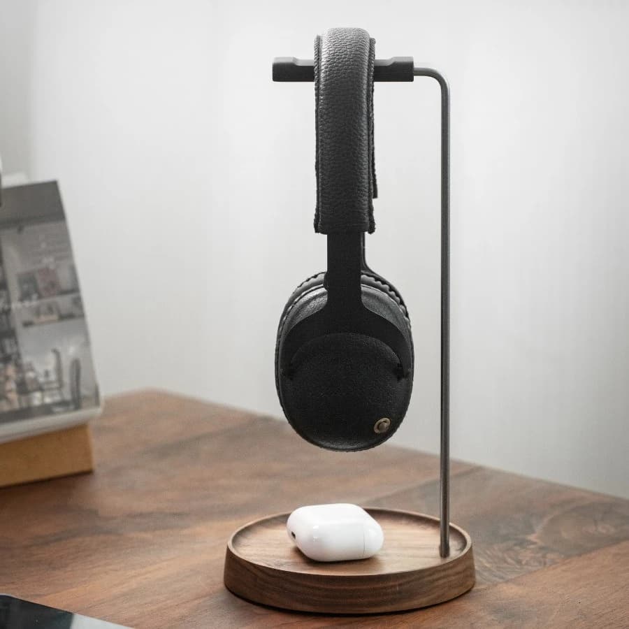 Wooden Game Earphone Holder, Black Walnut Solid Wood Headphone Holder, Display Stand, Creative High-end Hanger.