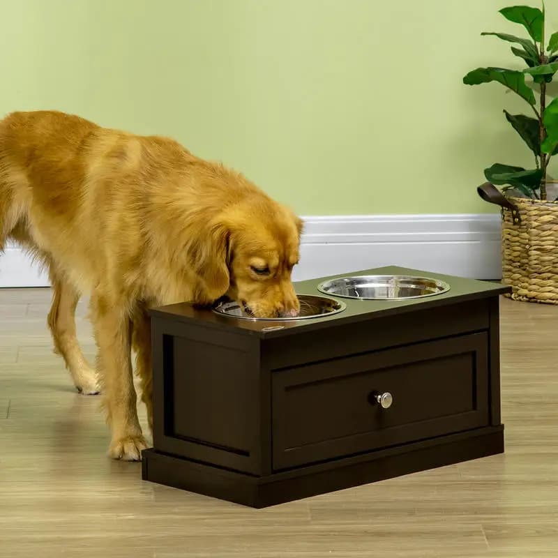 PawHut Ciotole Rialzate per Cani di Grandi Dimensioni con Cassetto Portaoggetti da 11L, Supporto per Ciotole, Stazione di Alimentazione per Animali Domestici, Marrone