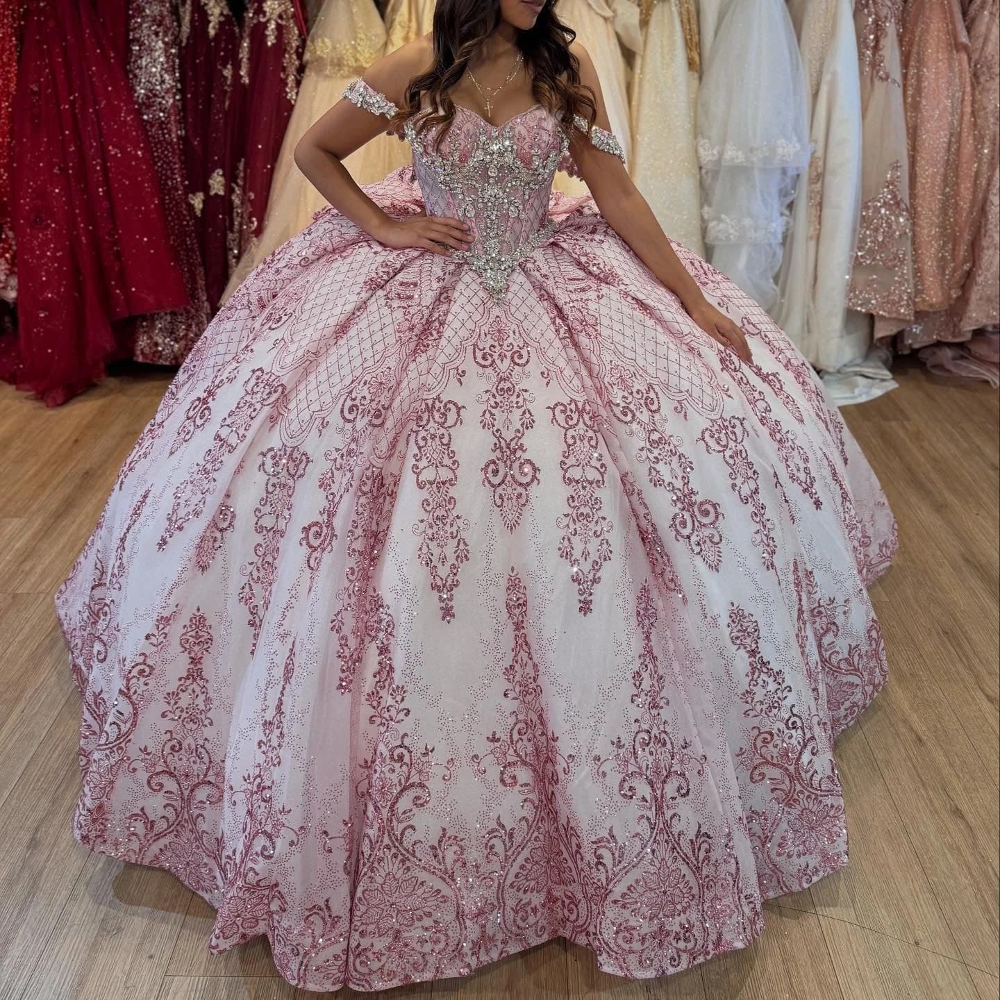 Abito stile Quinceanera rosa con fiocco staccabile con spalle scoperte glitter abito da ballo cucina corsetto dolce 15/16 abito da festa di compleanno personalizza