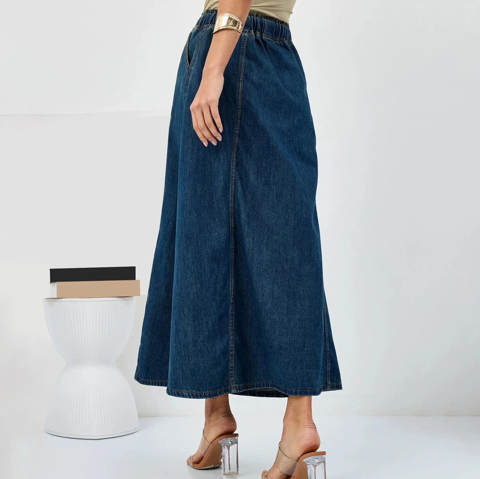 Harajuku Y2K denim skirt, vintage aesthetics, with elastic and coulisse, high waist, trapeze, flared, in jeans, for women, streetwear