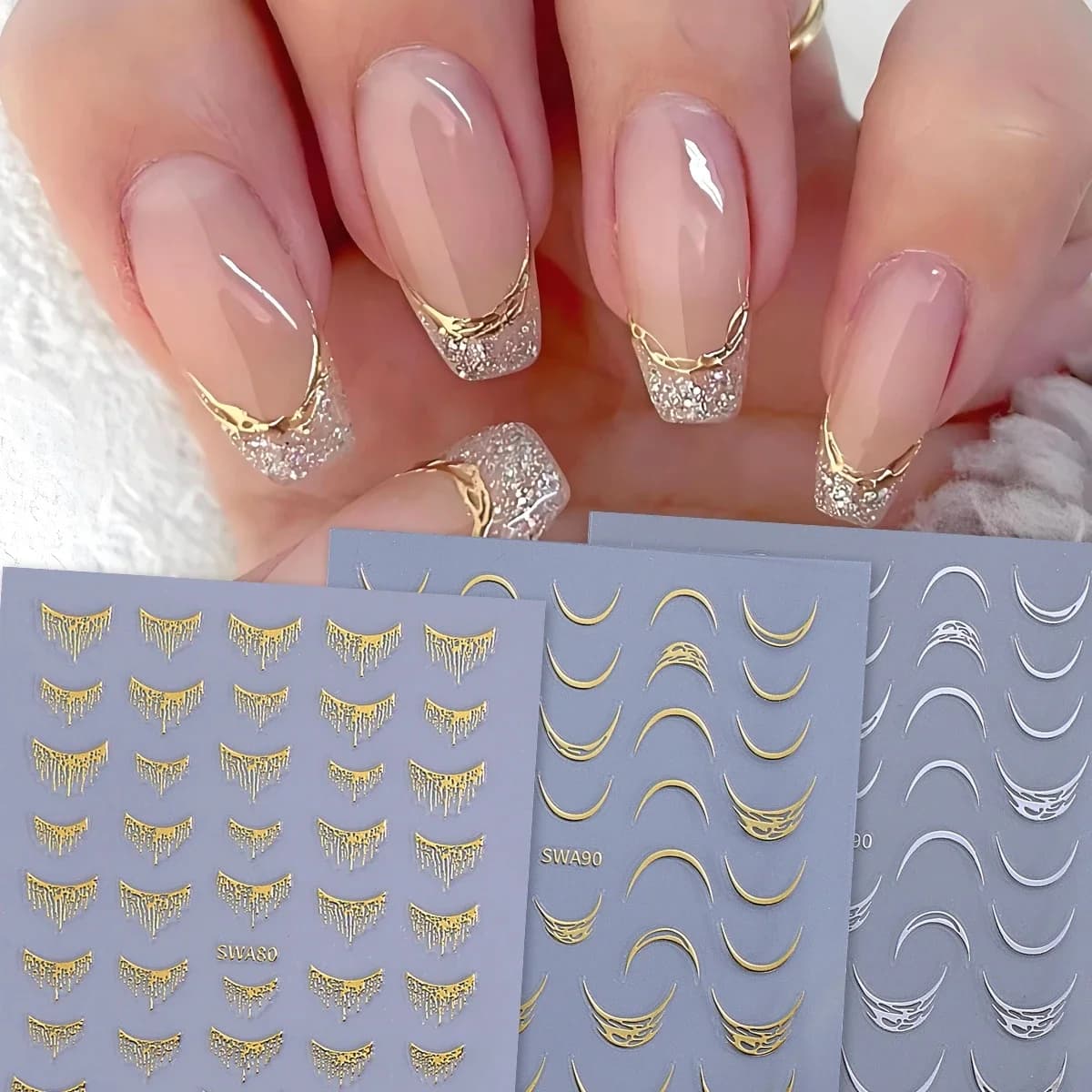 1 pz 3D Sparkle Doratura Francese Nappa Forma Adesivo Per Unghie Nastro D'oro Stella Luna Decalcomanie Autoadesive Stamping Decorazione Del Manicure