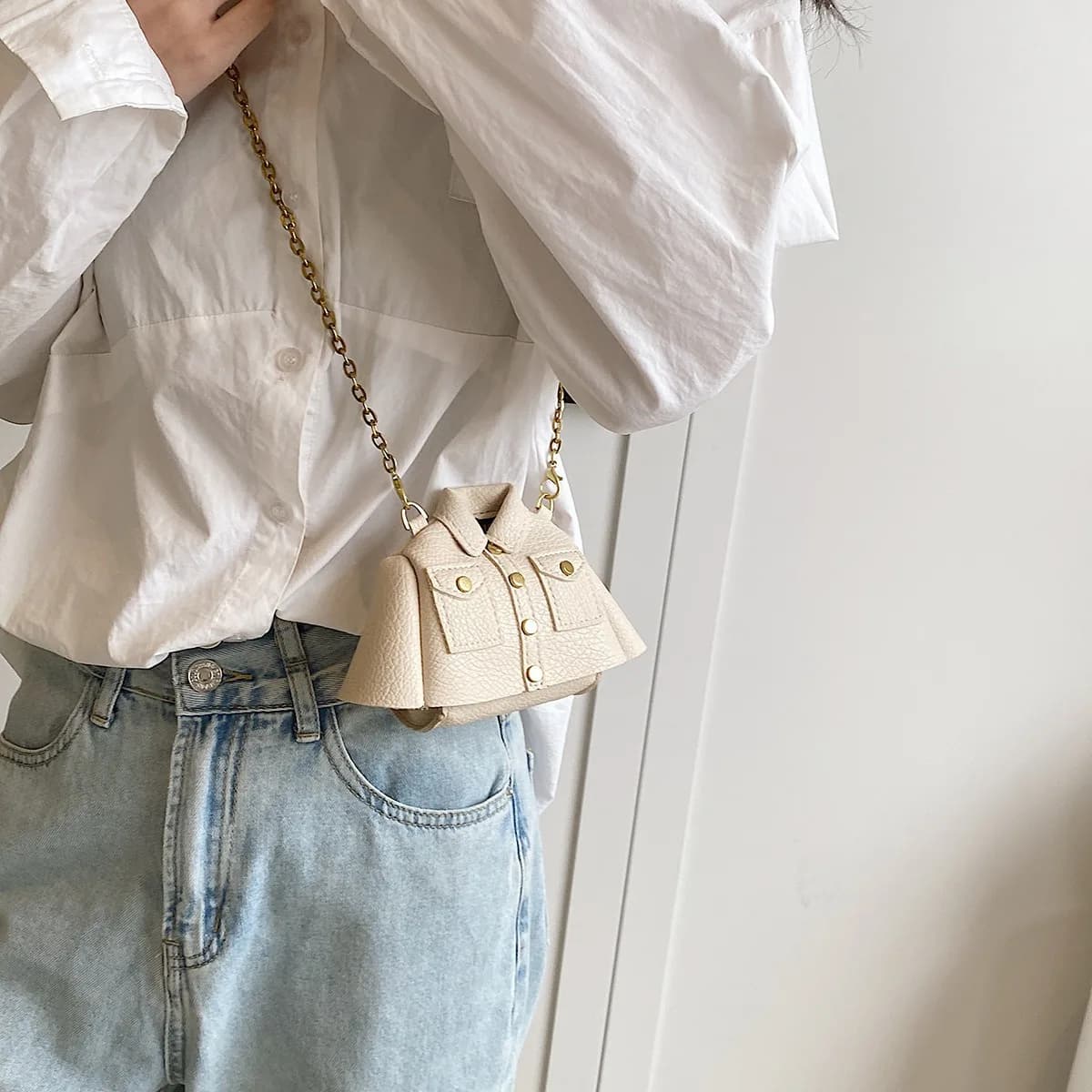 Un nuovo stile di borsa per abbigliamento, borsa a tracolla alla moda, mini piccola borsa quadrata a spalla singola