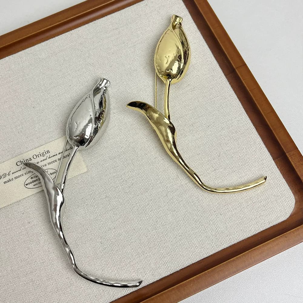 Grandi affascinanti spille a forma di fiore di tulipano per le donne Lady 2 colori esagerano fiori bocciolo spilla per feste in ufficio spille regali