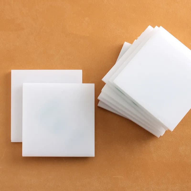 Tappetino da taglio in PP bianco 10x10 cm per martello in gomma, utensili per lavorazione del cuoio, per taglio, punzonatura e stampa