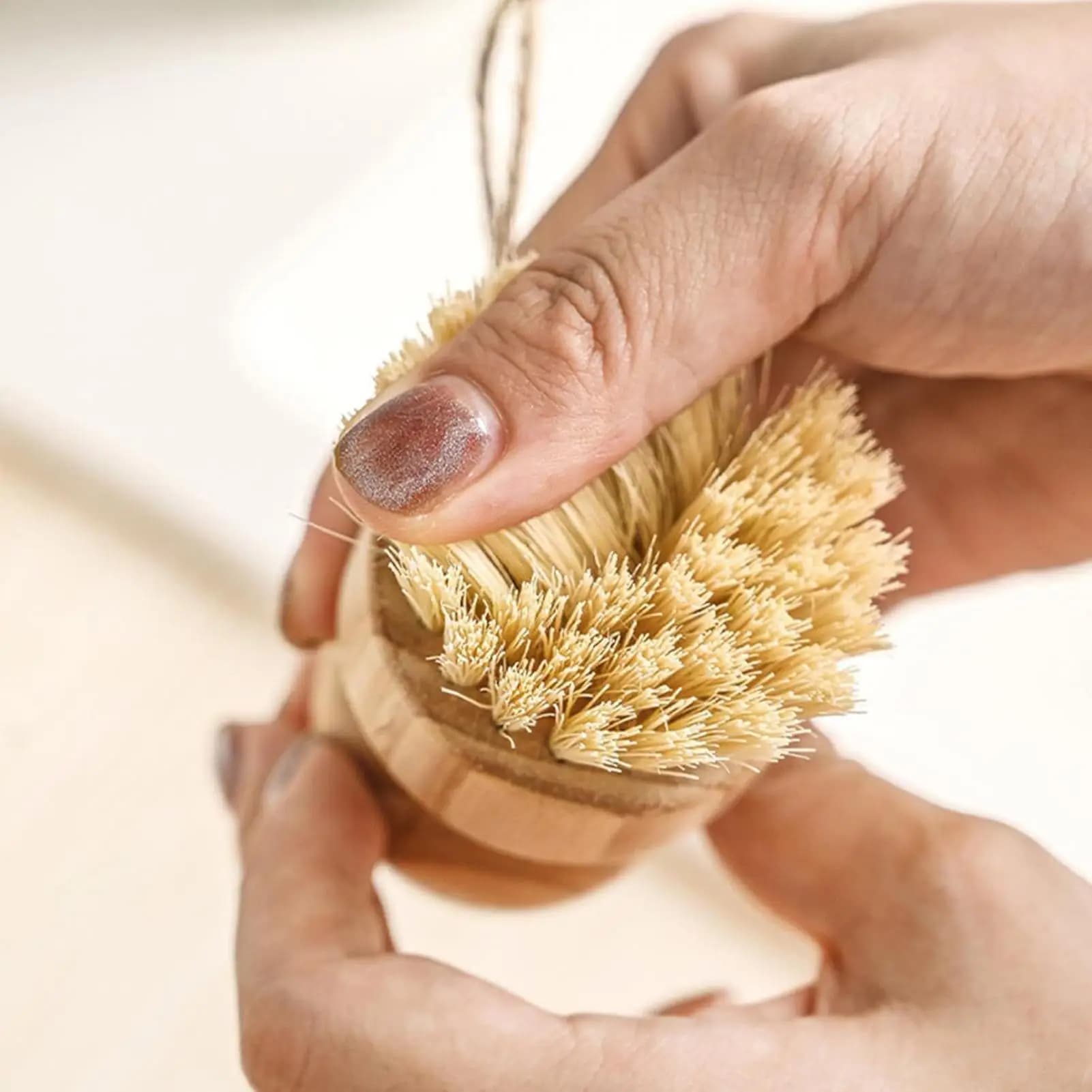 Wooden Kitchen Cleaning Brush Natural Dishes Pots Pans Sink Washing Brush Eco-friendly Clean Scrubber with Drain Rack