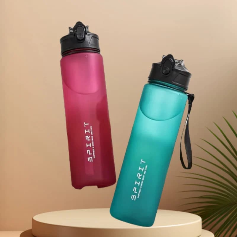 750 ml BPA-proof PC sports bottle with straw and handle, isolated design, perfect for fitness, camping