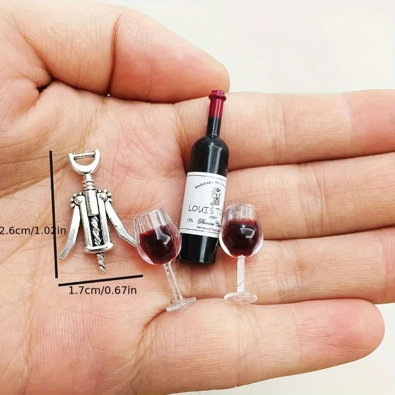 Modellino di Bottiglia di Vino in Scala 1:12, Accessori Realistici in Resina per Casa delle Bambole, Bicchieri da Vino, Apribottiglie, Oggetti di Scena per Giochi di Ruolo
