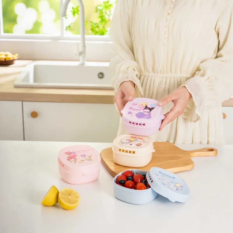 Hello Kitty Kuromi Cartoon Kitchen Food Storage Containers Fruit Drainers Refrigerator Storage Containers with Lids