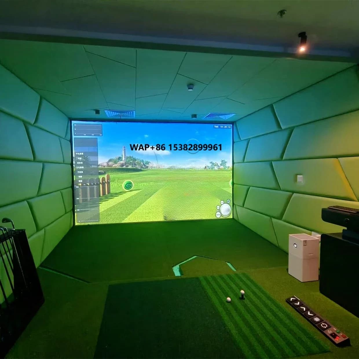 Simulatore di Golf Indoor di Lusso LJ con Proiettore AR Professionale e Schermo per Golf