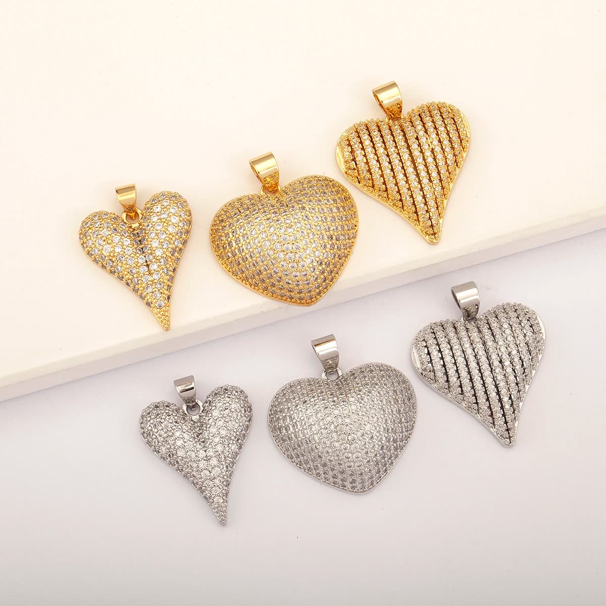 Pretty Full Crystal Heart Shape Pendant Exquisite Copper Necklace Accessories Jewelry Party For Women Birthday Gifts Daily Wear