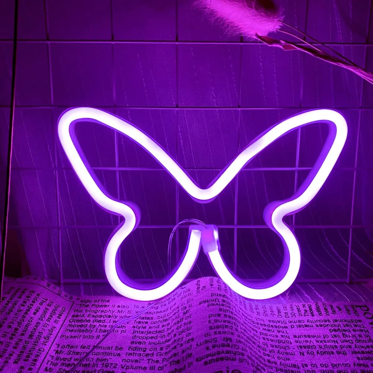Luci al neon a farfalla a LED, decorazione da parete per camera da ragazza alimentata tramite USB o a batteria, forniture per feste di anniversario di matrimonio, regali di compleanno