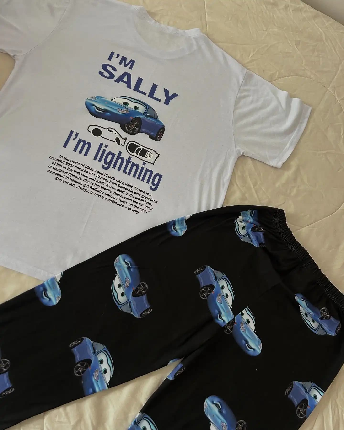 2025-26 The Cars Lightning McQueen&SALLY T-shirt estiva con pantaloni del pigiama Abito oversize per vestiti per adulti/bambini per lui e per lei