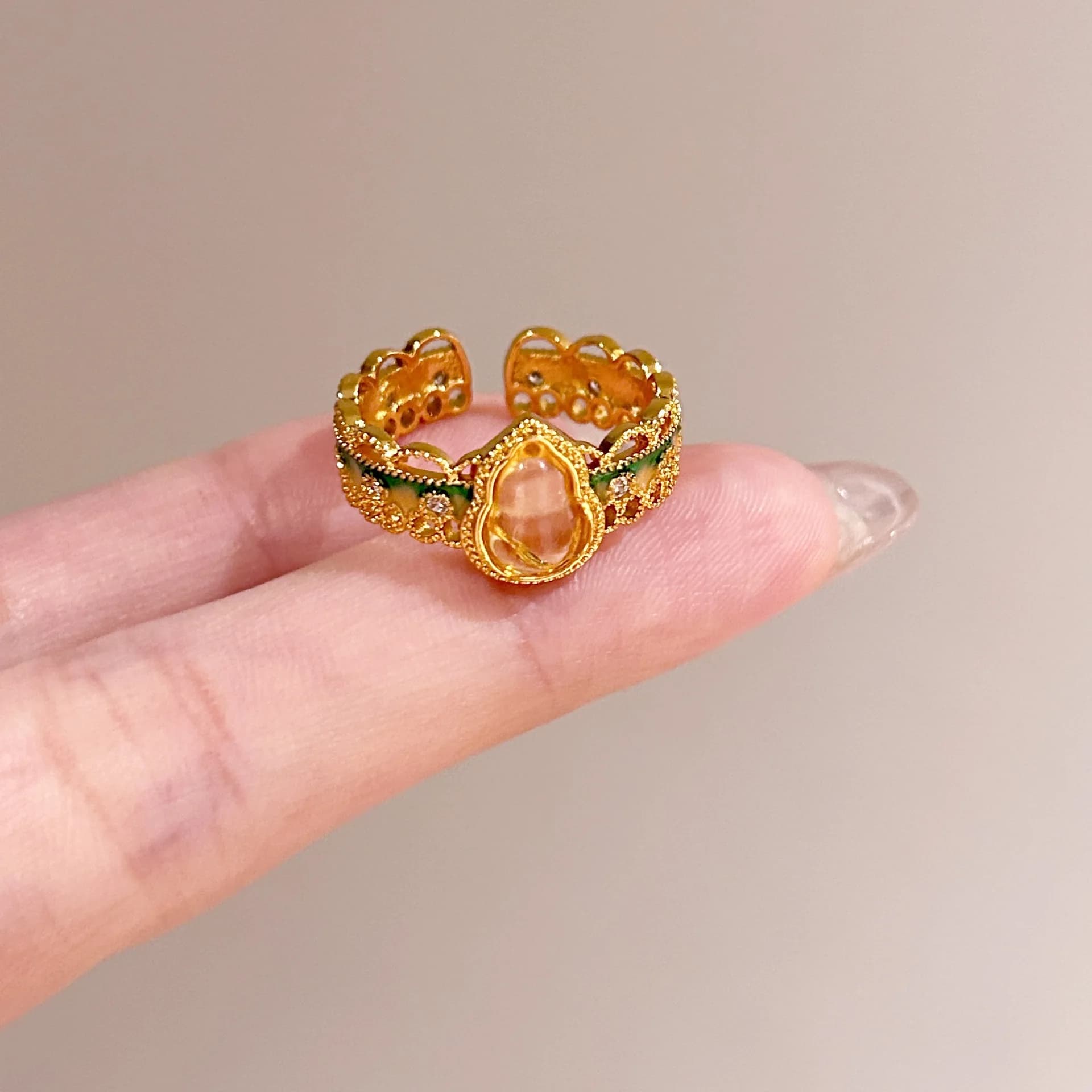 Rings with zircons studded with vintage style brushed diamonds wholesale for women, do not fade, light luxury, finger rings open versatile index, new jewelry