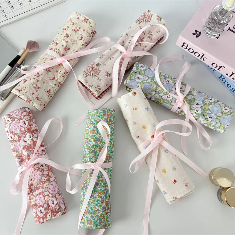 Borsa portaoggetti per pennelli per trucco fiore pastorale, borsa per matite portatile, borsa per trucco multifunzionale per pennelli per ombretto per matita per sopracciglia da viaggio
