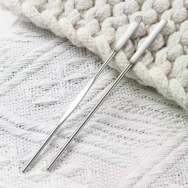 Set of 4 Nail Art Tools: Stainless Steel Spatulas for Mixing Powder, Liquids, Gels and Nails