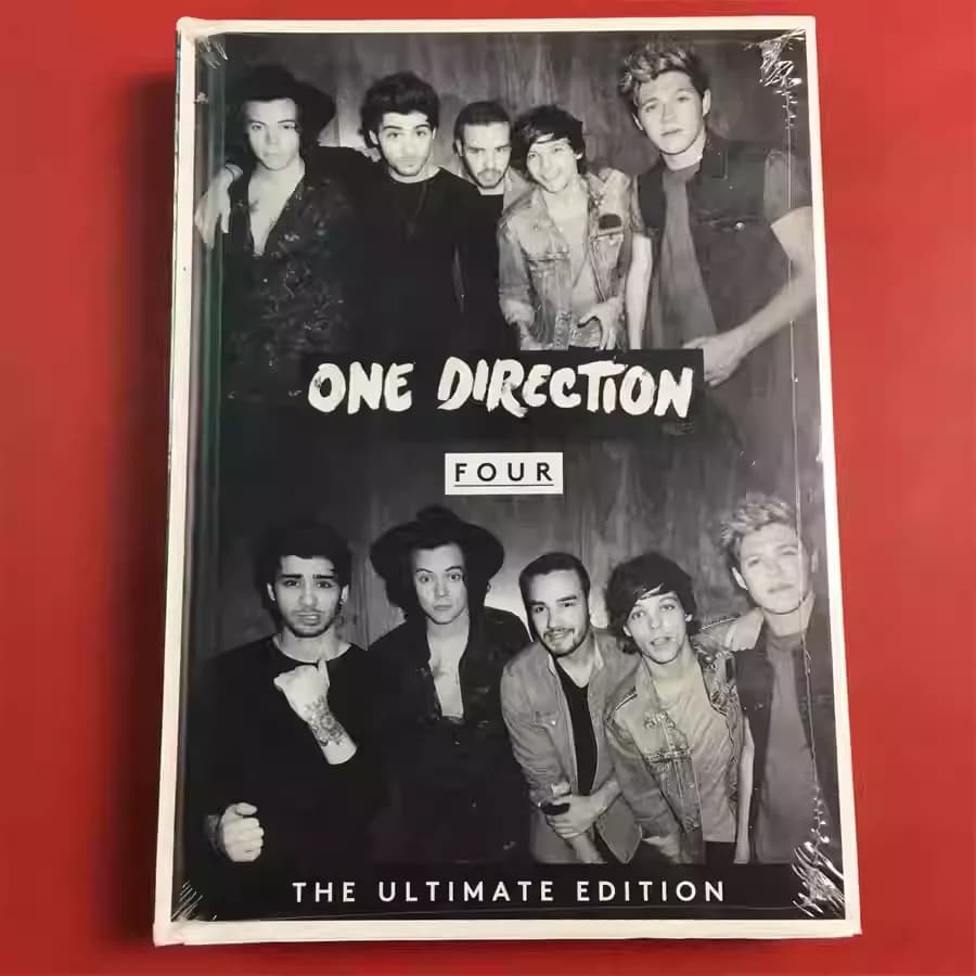 CD Classico Pop & Pop-Rock Album One Direction Music CD FOUR Syco/Columbia Records Cosplay Walkman Soundtrack per Auto Confezione Regalo