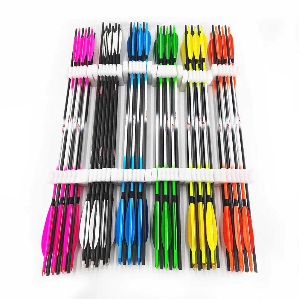 Frecce in Carbonio Fluorescenti Multicolore 0.001+- con Asta da 32" ID 6.2mm Spine 300 340 400 500 600 700 800 e Piume di Tacchino da 5" per Caccia con Arco