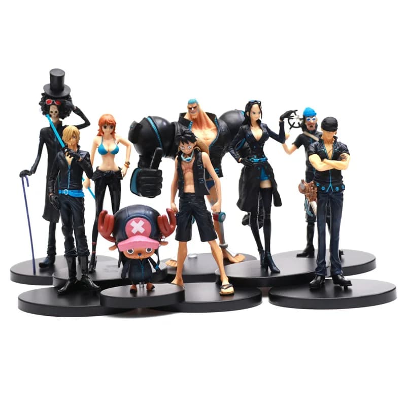 Anime Figura ONE PIECE Robin Nami Usopp Chopper Burukku Abito nero Modello in piedi Giocattolo PVC Collezione regalo per bambini