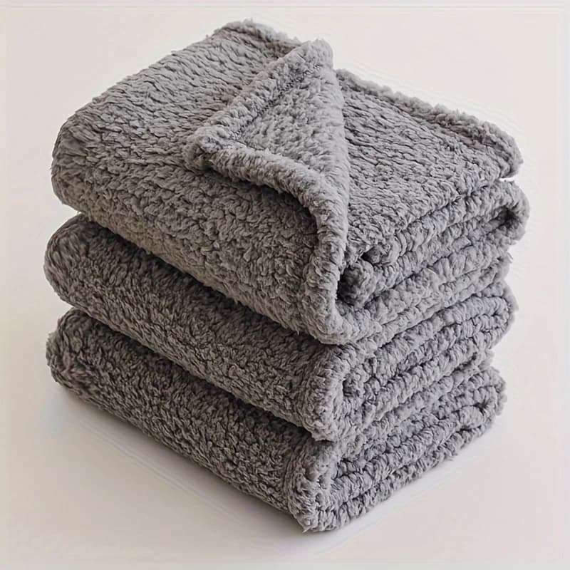 1pc Warm Dog Blanket Pet Blanket Dogs and Cat Teddy Small and Medium-sized Dog and Cat Litter Pad Dog Cushion Sofa Bed Blanket