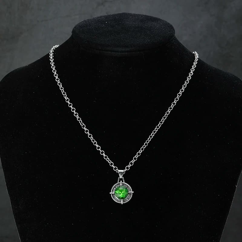 Minimalist Retro Pendant Necklace Silver 4-Fork Circular Green color Circular Pendant Necklace Suitable Daily Women Wear A Gift